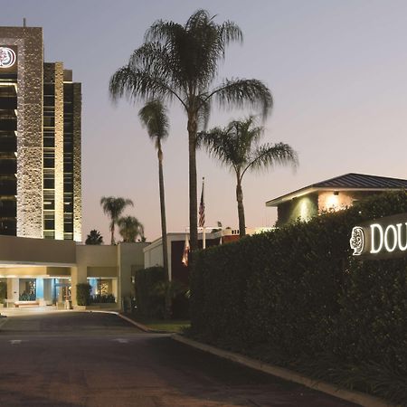 Готель Doubletree By Hilton Monrovia - Pasadena Area Екстер'єр фото