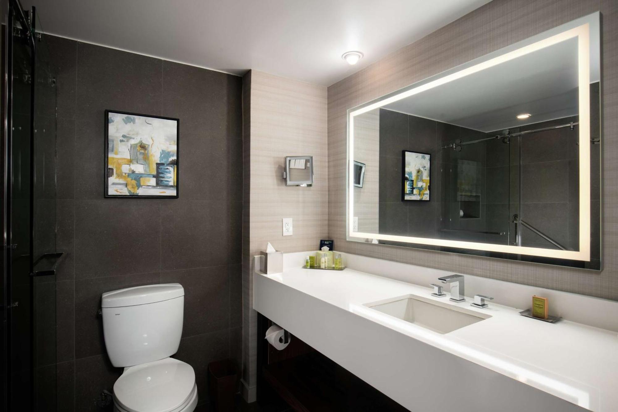 Готель Doubletree By Hilton Monrovia - Pasadena Area Екстер'єр фото