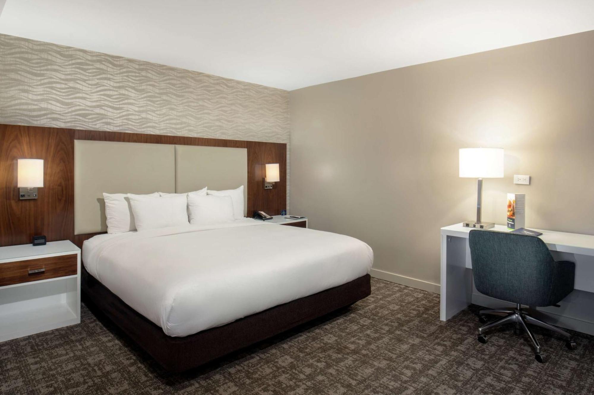 Готель Doubletree By Hilton Monrovia - Pasadena Area Екстер'єр фото